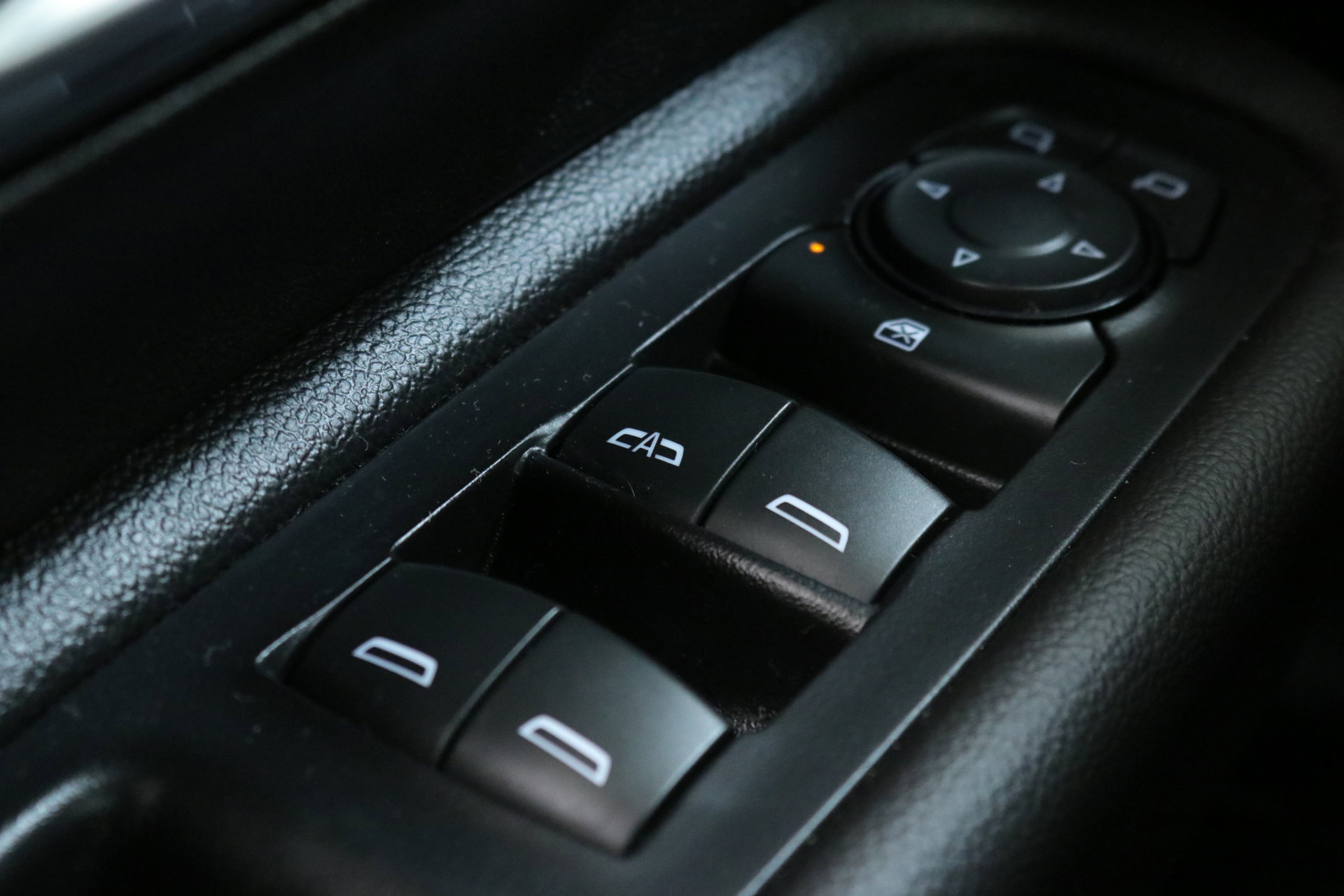 2023 Gmc Terrain SLE photo 18