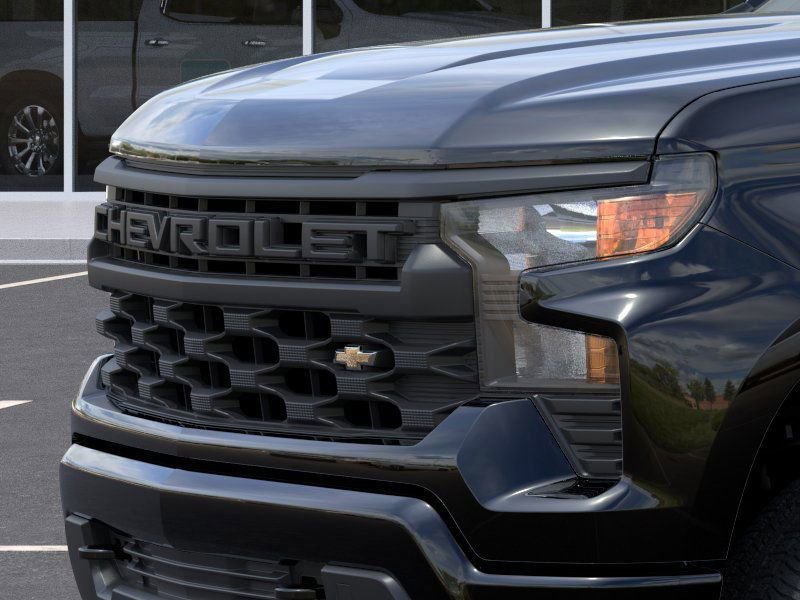 2026 Chevrolet Silverado Custom photo 12