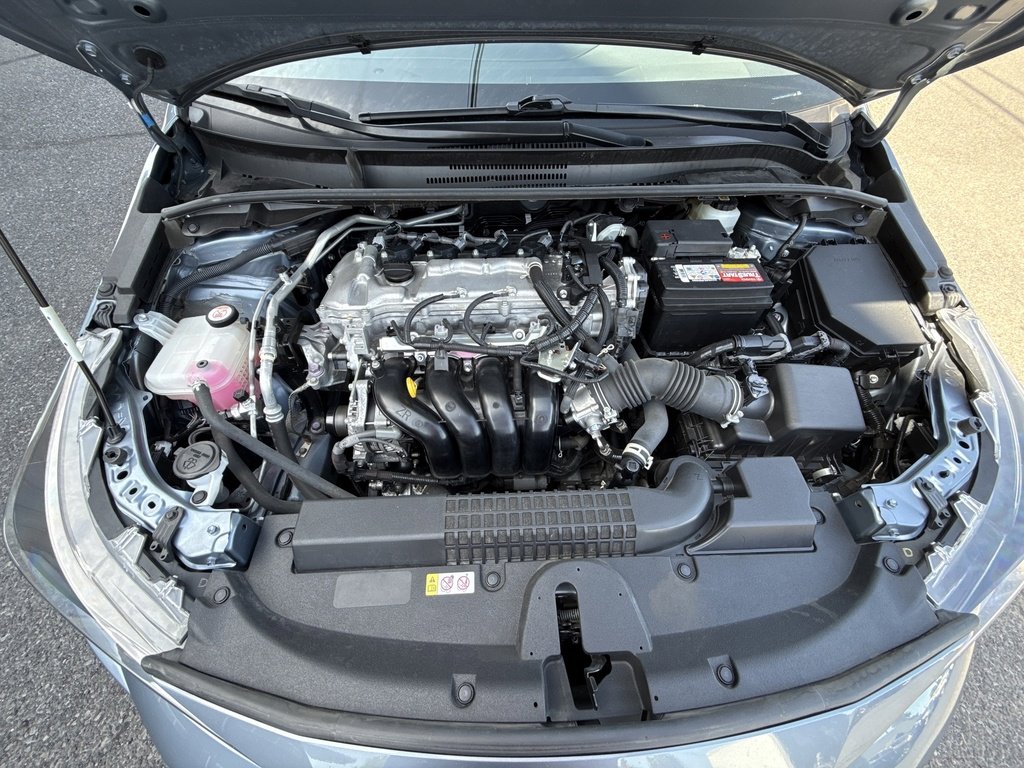 2022 Toyota Corolla LE photo 9