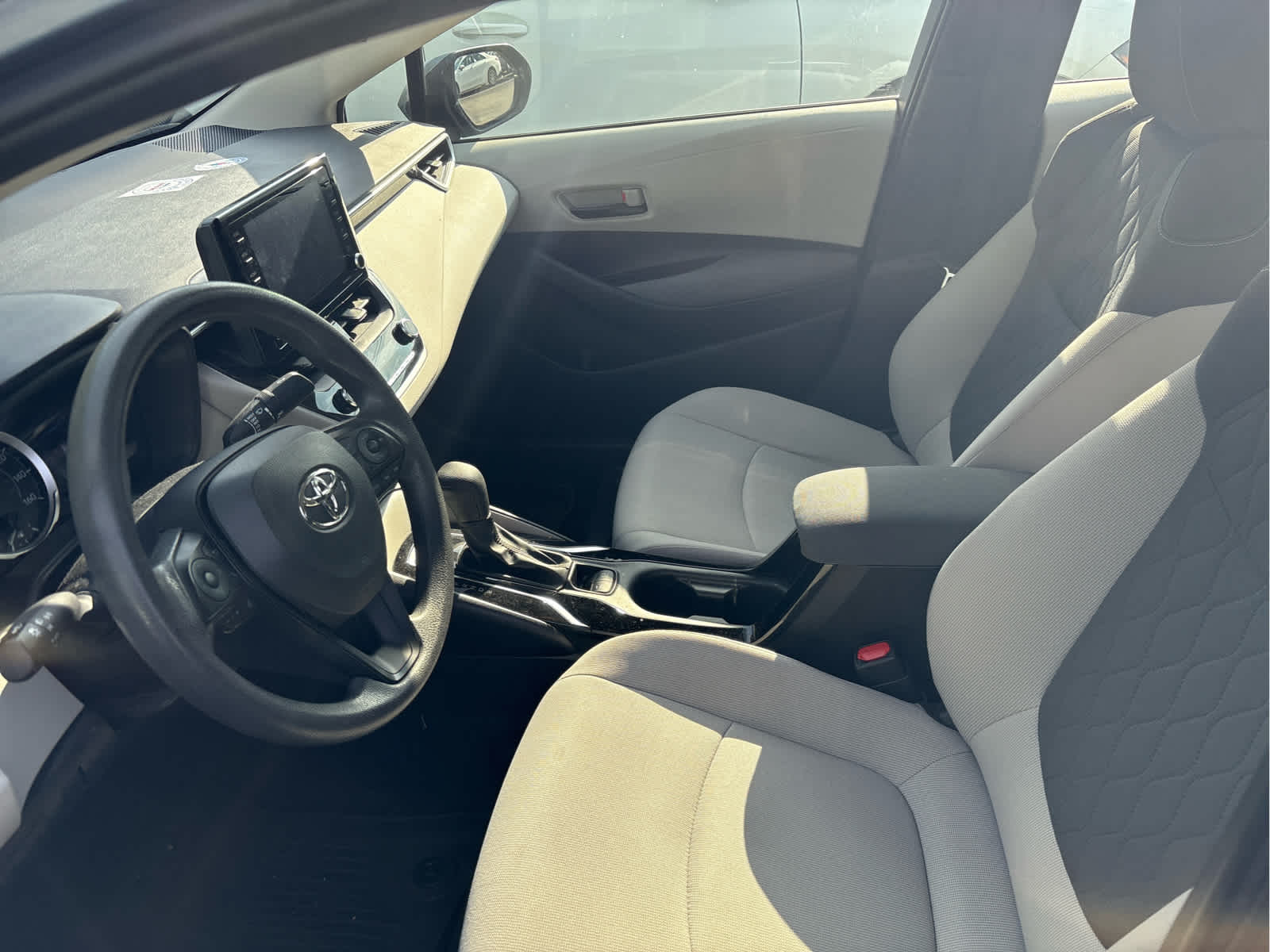Used 2022 Toyota Corolla LE with VIN JTDEPMAEXN3024802 for sale in Northfield, Minnesota