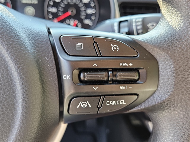 2022 Kia Rio S photo 24