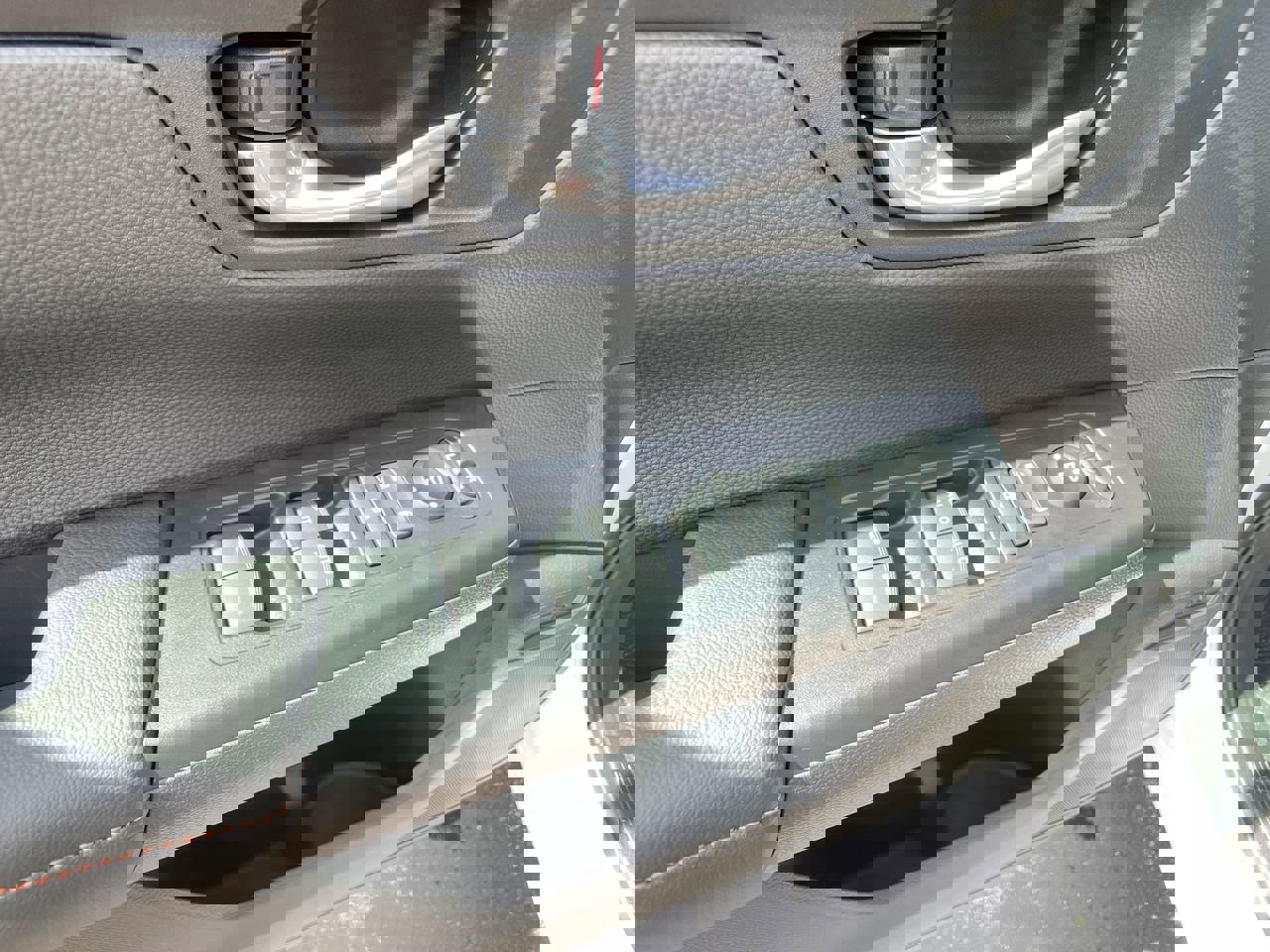 2026 Honda CR-V Hybrid photo 13