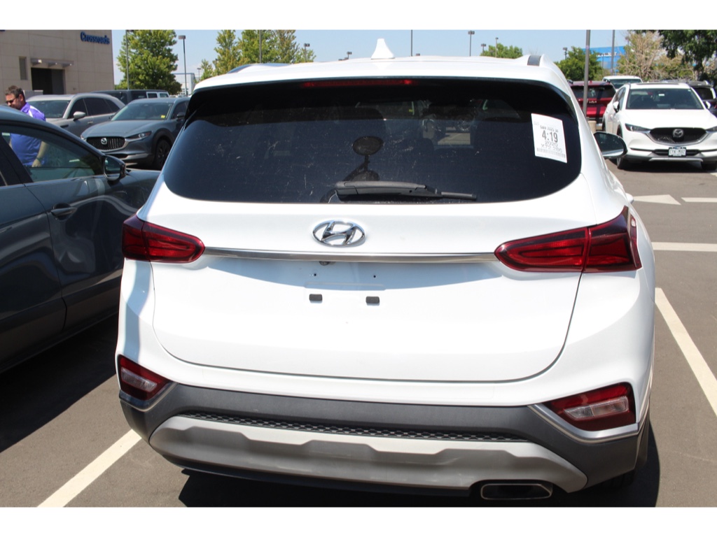 2020 Hyundai Santa Fe SEL photo 5