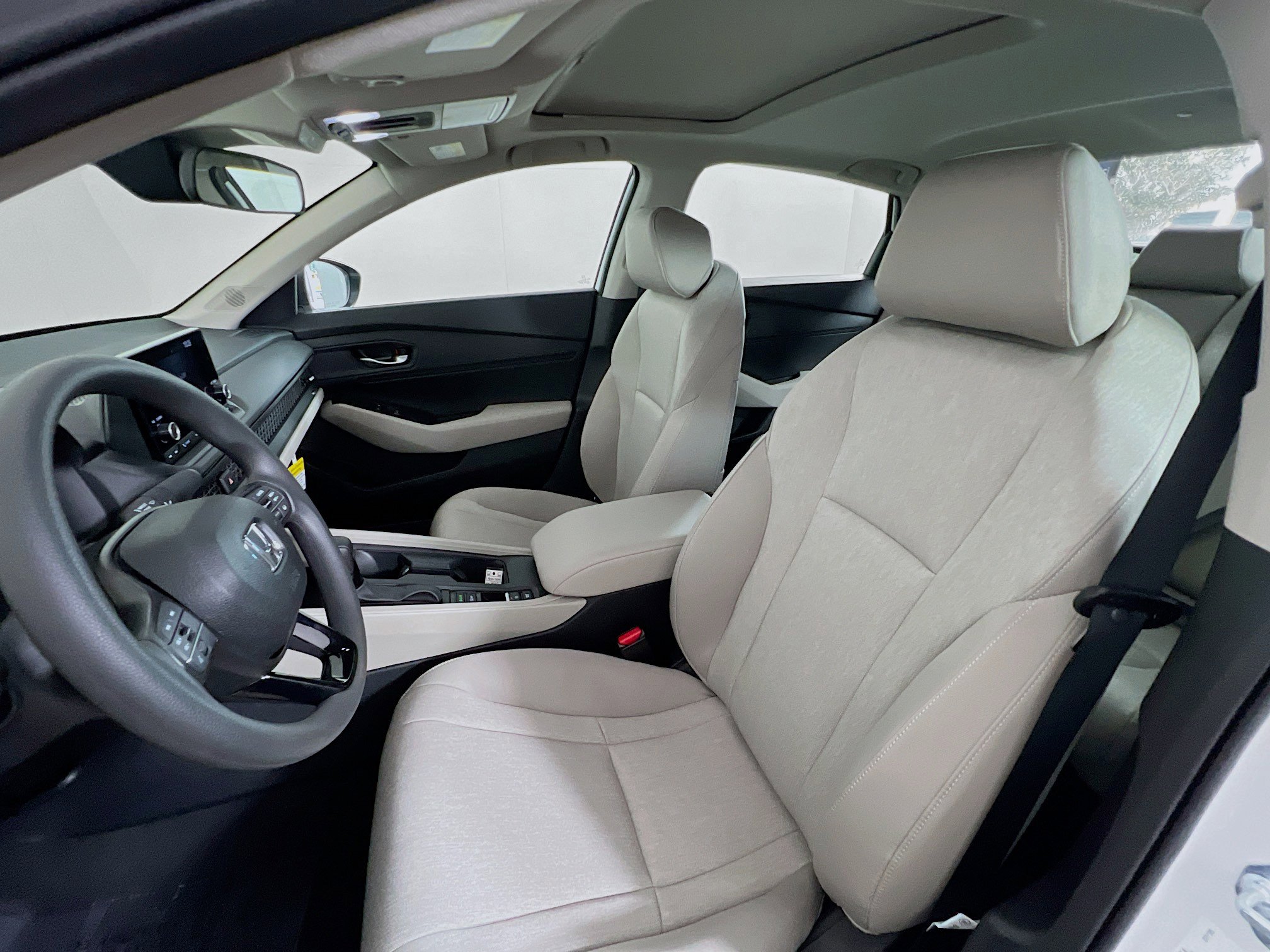 2025 Honda Accord 1.5T SE photo 13