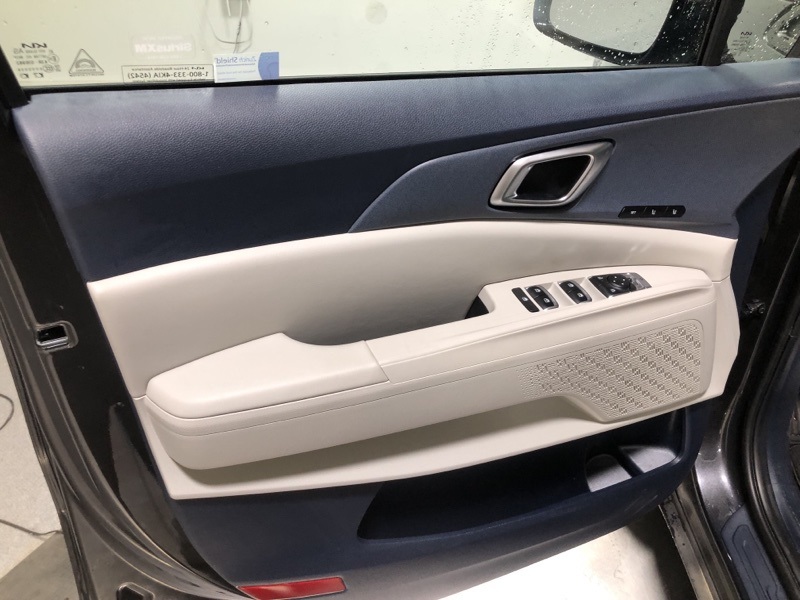 2026 Kia Carnival EX photo 20
