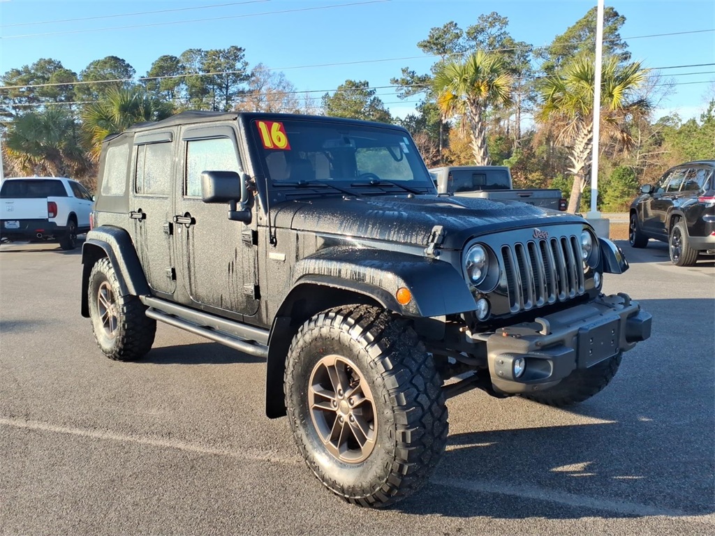 2016 Jeep Wrangler Unlimited Sahara's photo