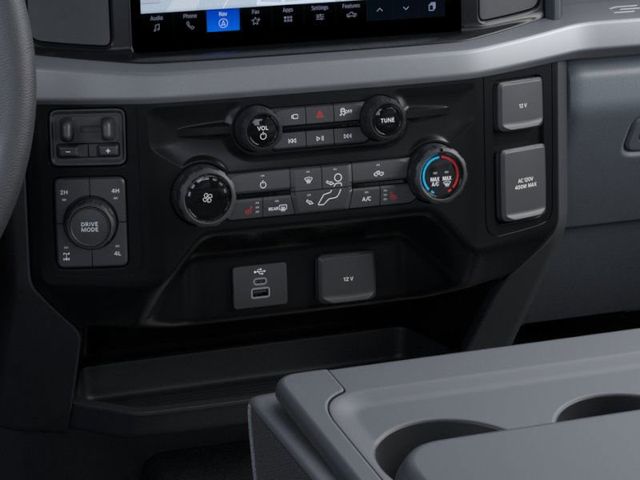 2026 Ford F-250 XLT photo 15
