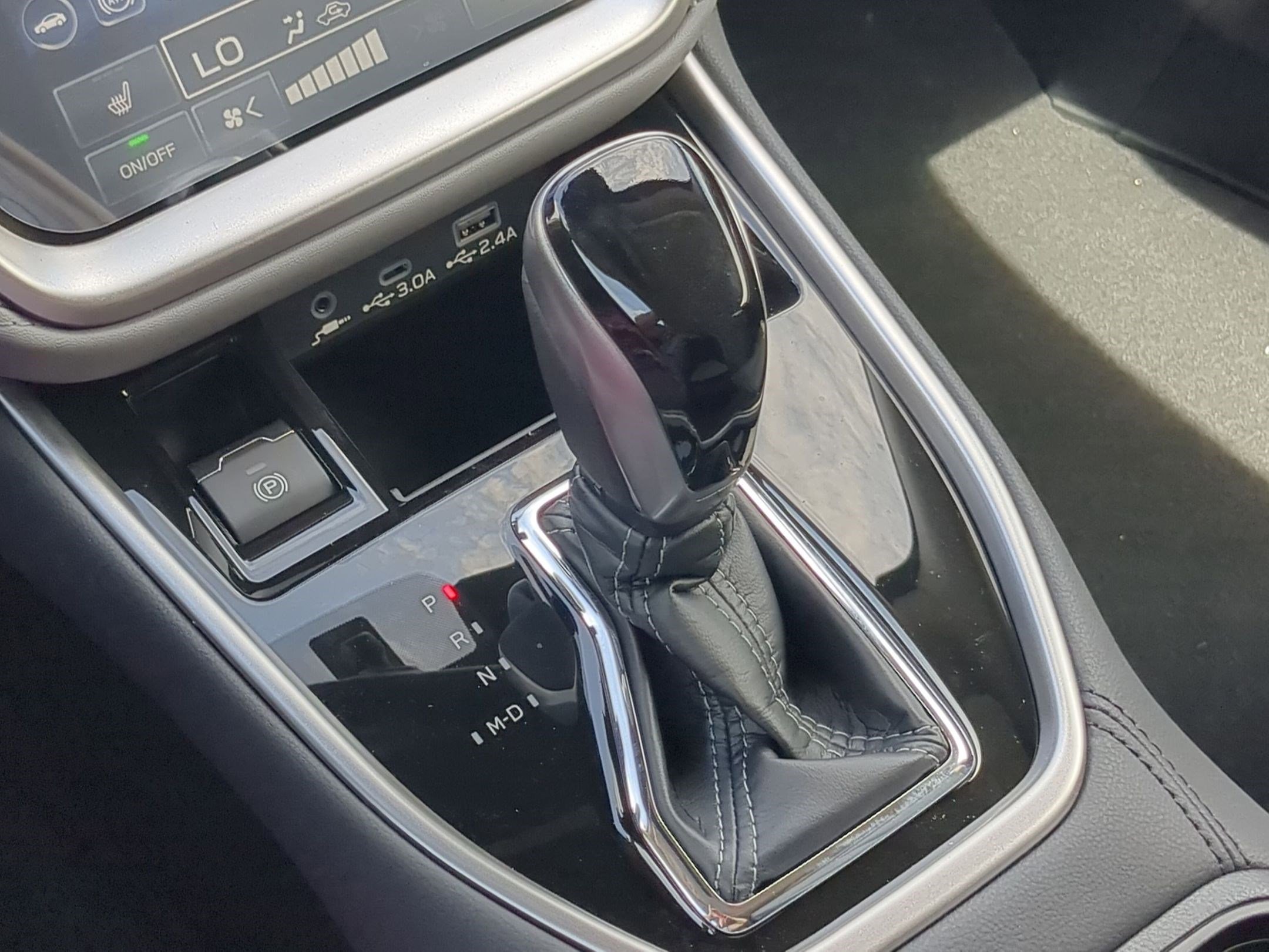 2025 Subaru Outback Premium photo 12