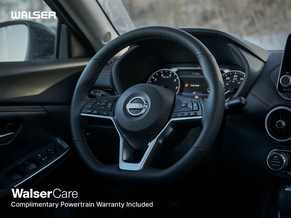 2025 Nissan Sentra SR photo 13