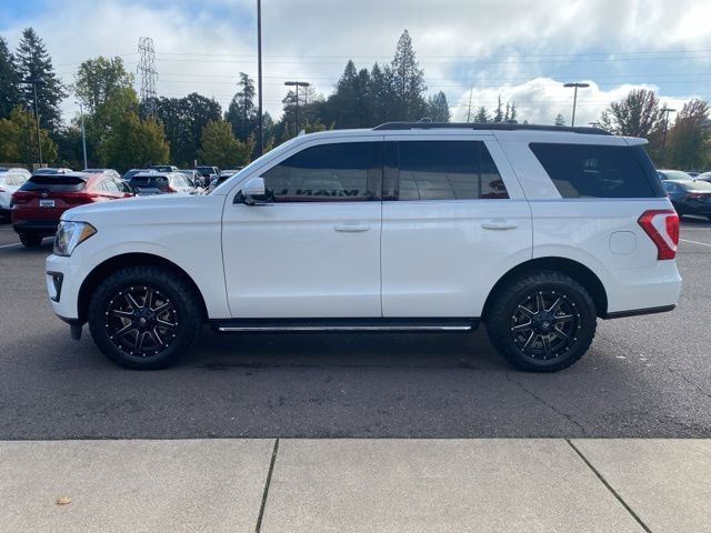 2021 Ford Expedition XLT photo 2