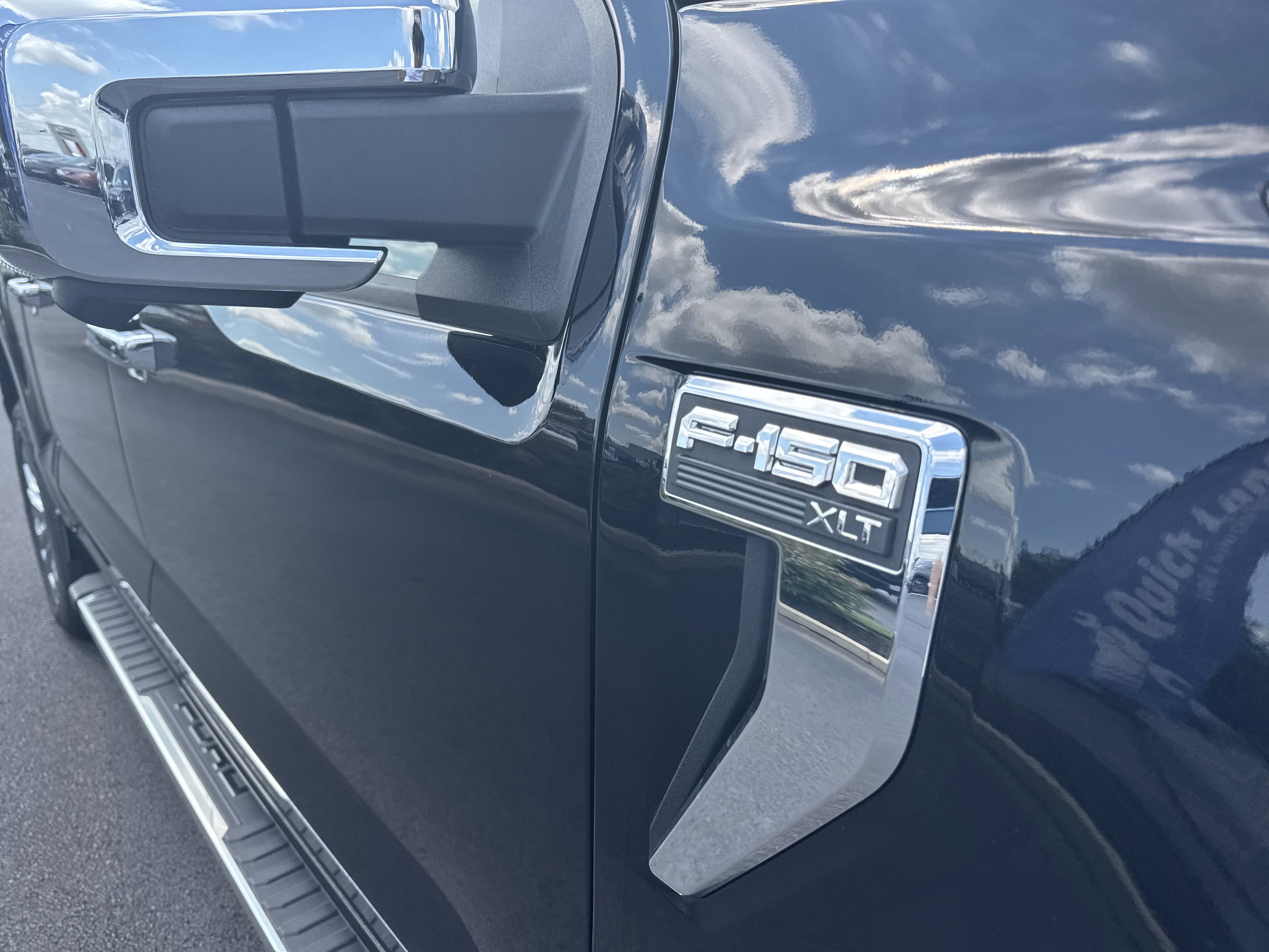2024 Ford F-150 XLT photo 4