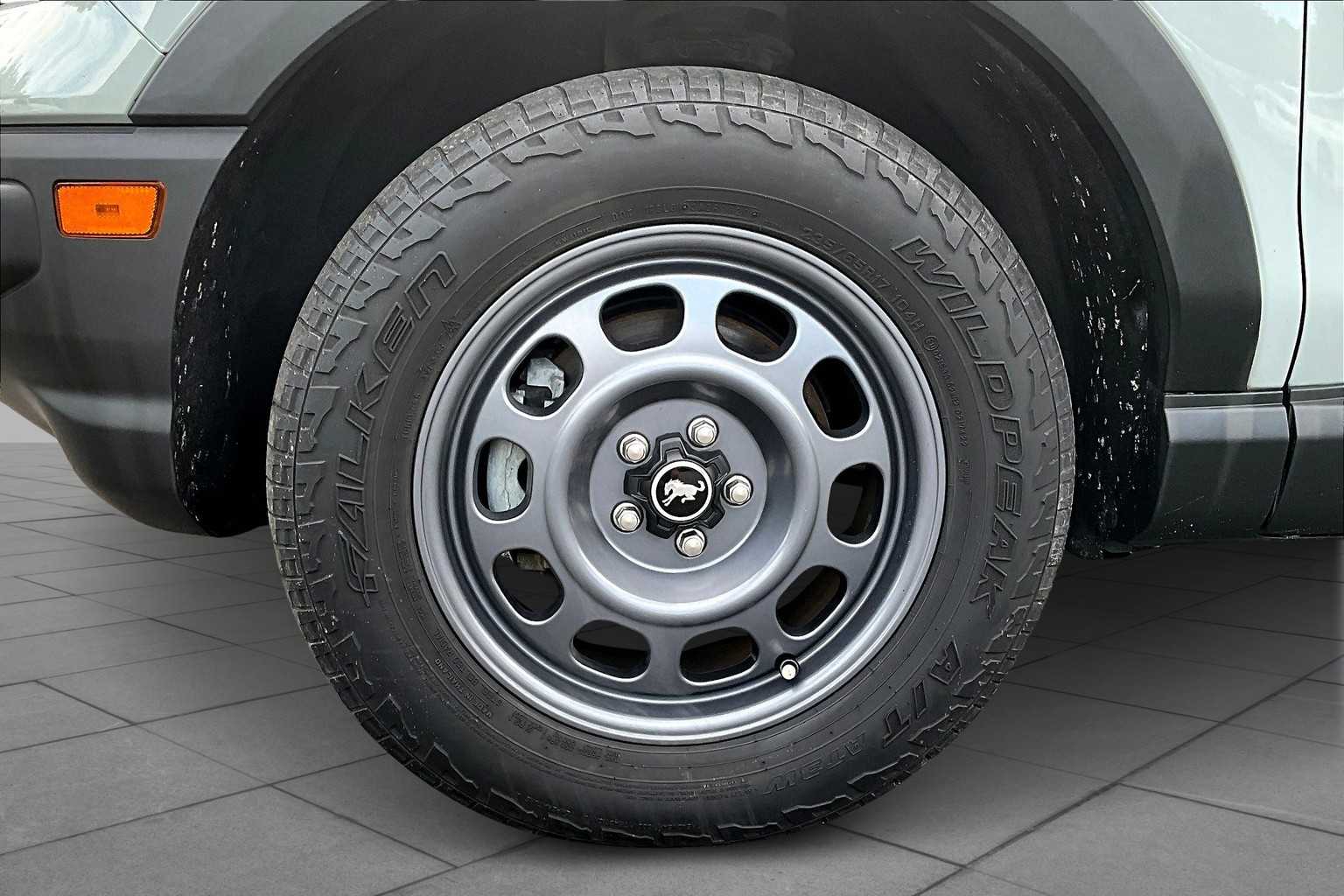 2022 Ford Bronco Sport Badlands photo 6