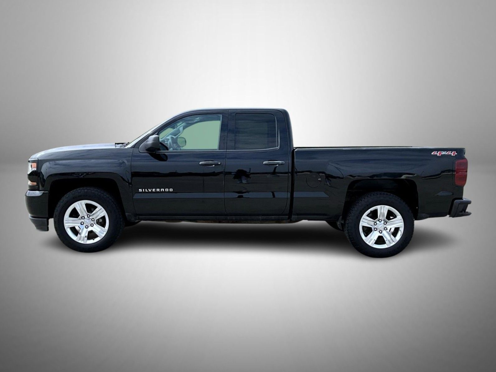 2017 Chevrolet Silverado 1500 Custom photo 8
