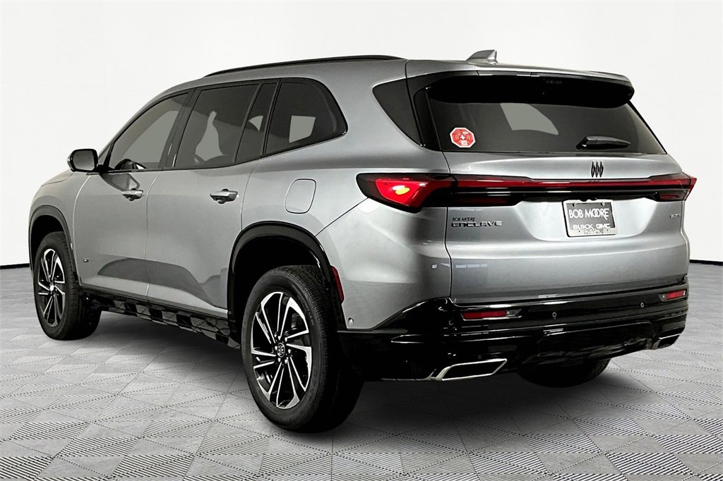 2026 Buick Enclave Sport Touring photo 4