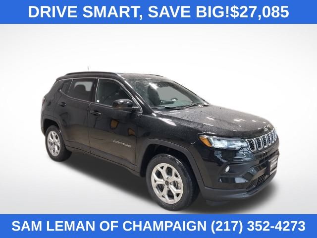 2026 Jeep Compass Latitude's photo