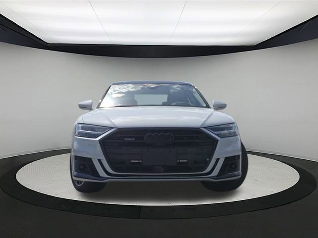 2021 Audi A8 L 60 TFSI Quattro photo 3
