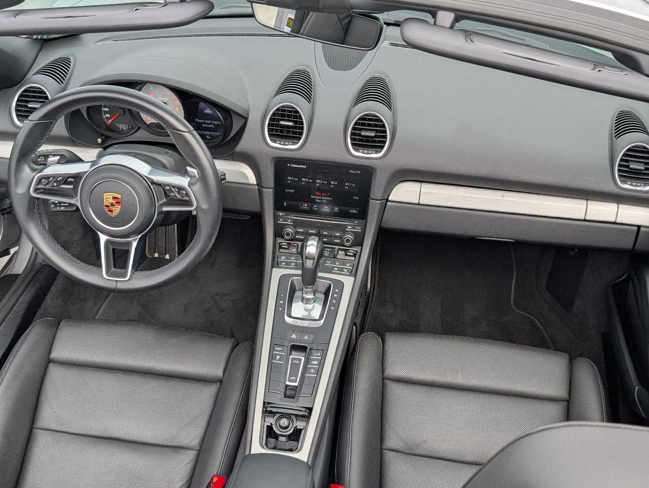 2019 Porsche Boxster S photo 6