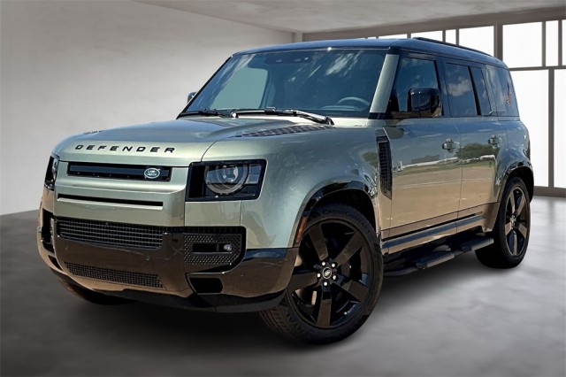 2022 Defender Trophy Edition | Land Rover Oklahoma City