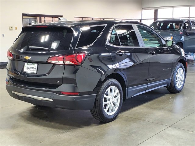 2022 Chevrolet Equinox LT photo 4