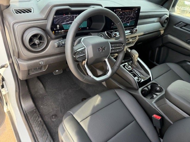 2026 Chevrolet Colorado Trail Boss photo 12