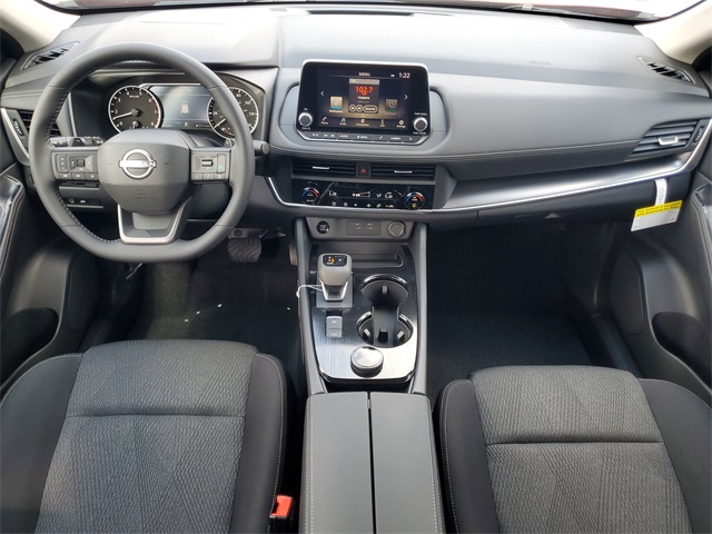 2026 Nissan Rogue SV photo 6