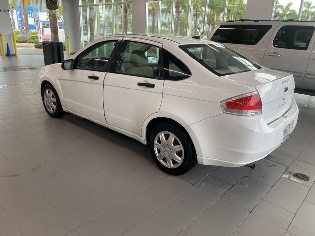 2008 Ford Focus S photo 5