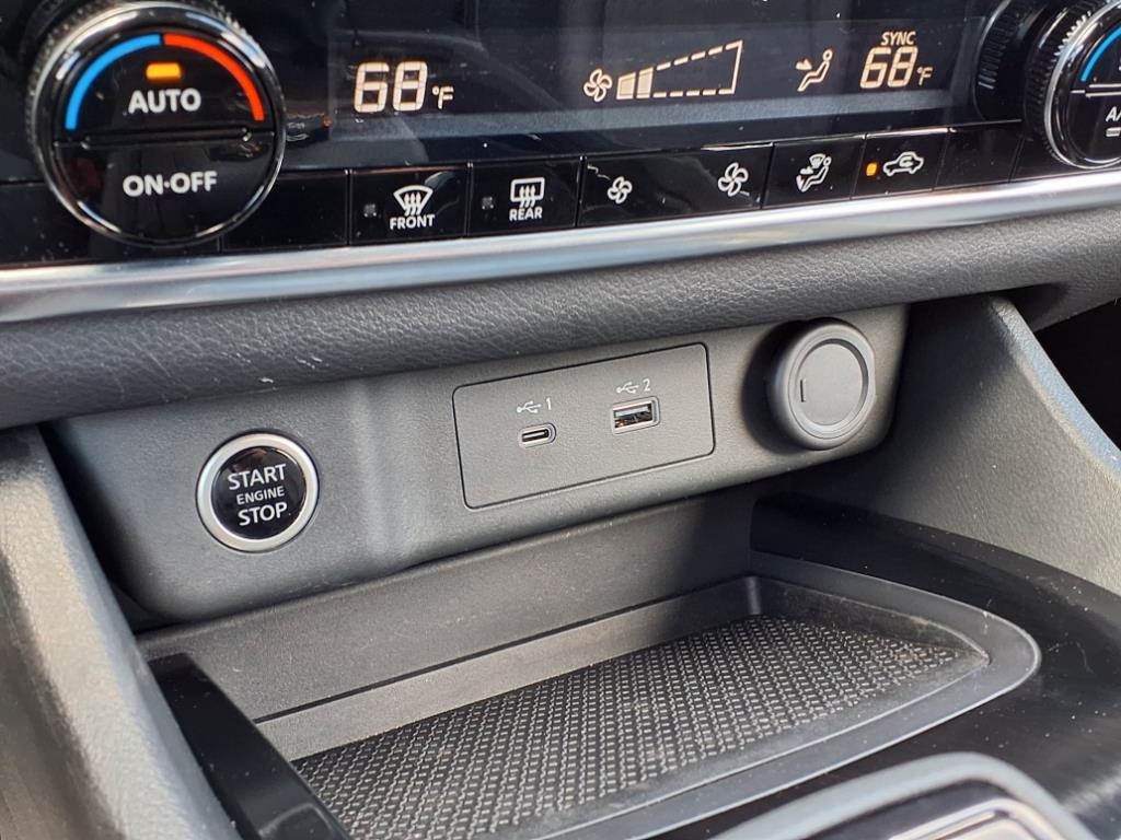2023 Nissan Rogue SV AWD photo 18