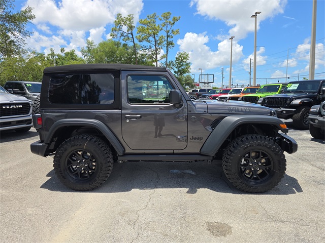 2025 Jeep Wrangler Willys photo 6