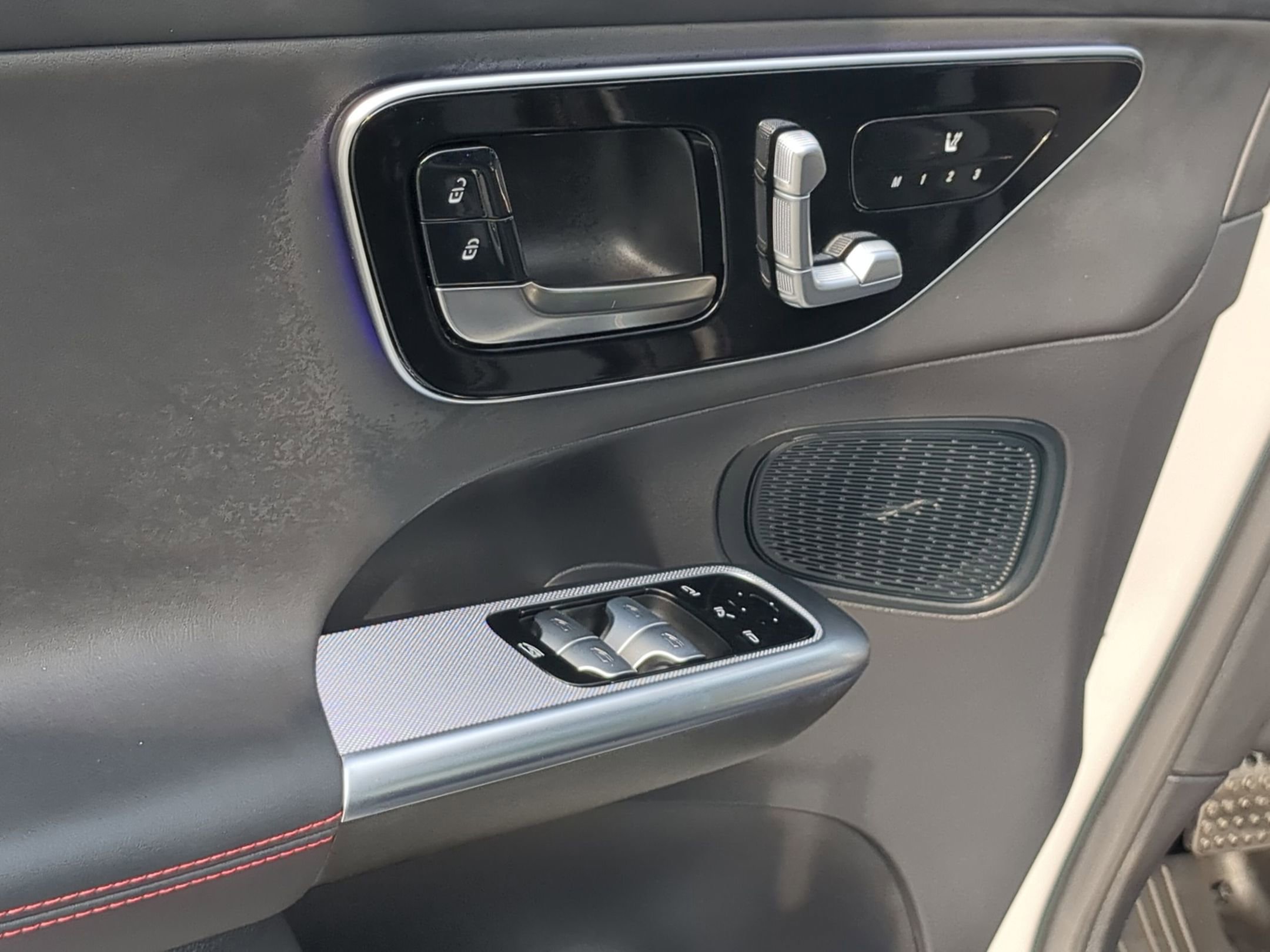 2026 Mercedes Benz GLC AMG 43 4MATIC photo 7