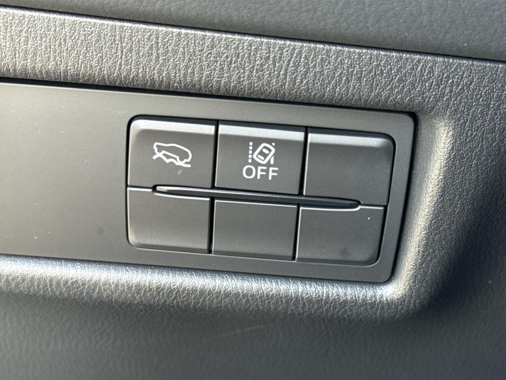 2022 Mazda CX-5 2.5 Select photo 35