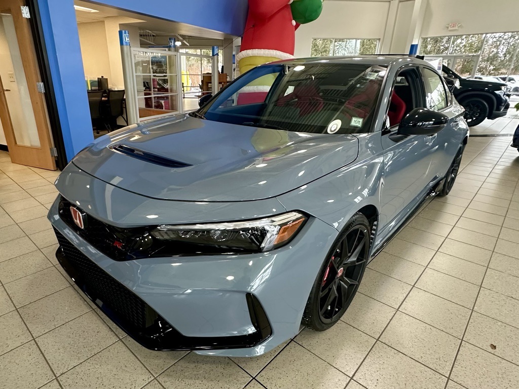 2025 Honda Civic Hatchback Type-R's photo