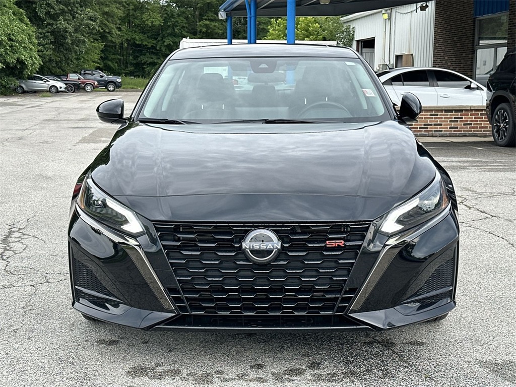 2023 Nissan Altima 2.5 SR photo 29