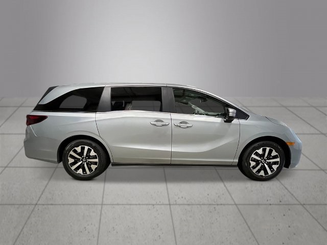 2026 Honda Odyssey EX-L photo 6