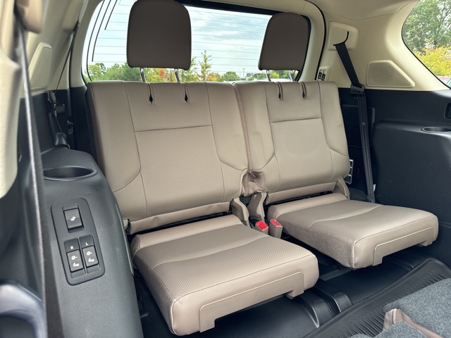 2022 Lexus GX 460 Luxury photo 23