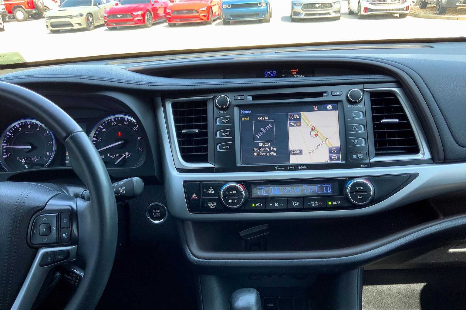 2019 Toyota Highlander XLE photo 5