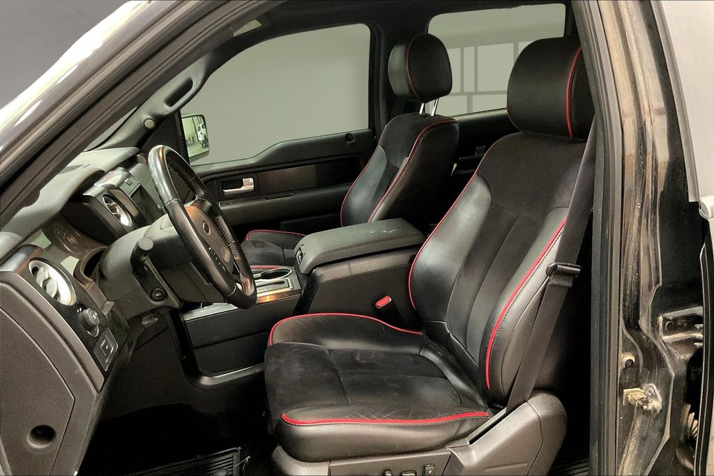 2014 Ford F-150 FX4 photo 19