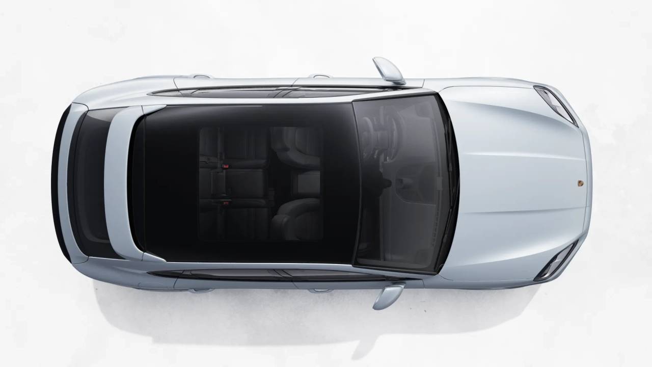 2026 Porsche Cayenne Coupe photo 4
