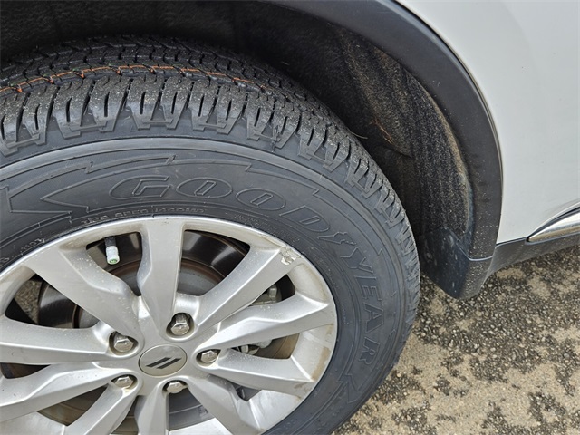 2023 Dodge Durango SXT photo 3