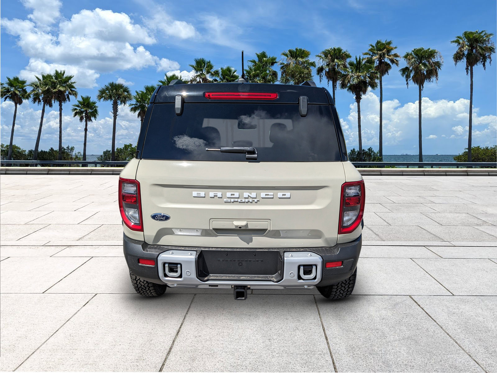 2025 Ford Bronco Sport Outer Banks photo 5