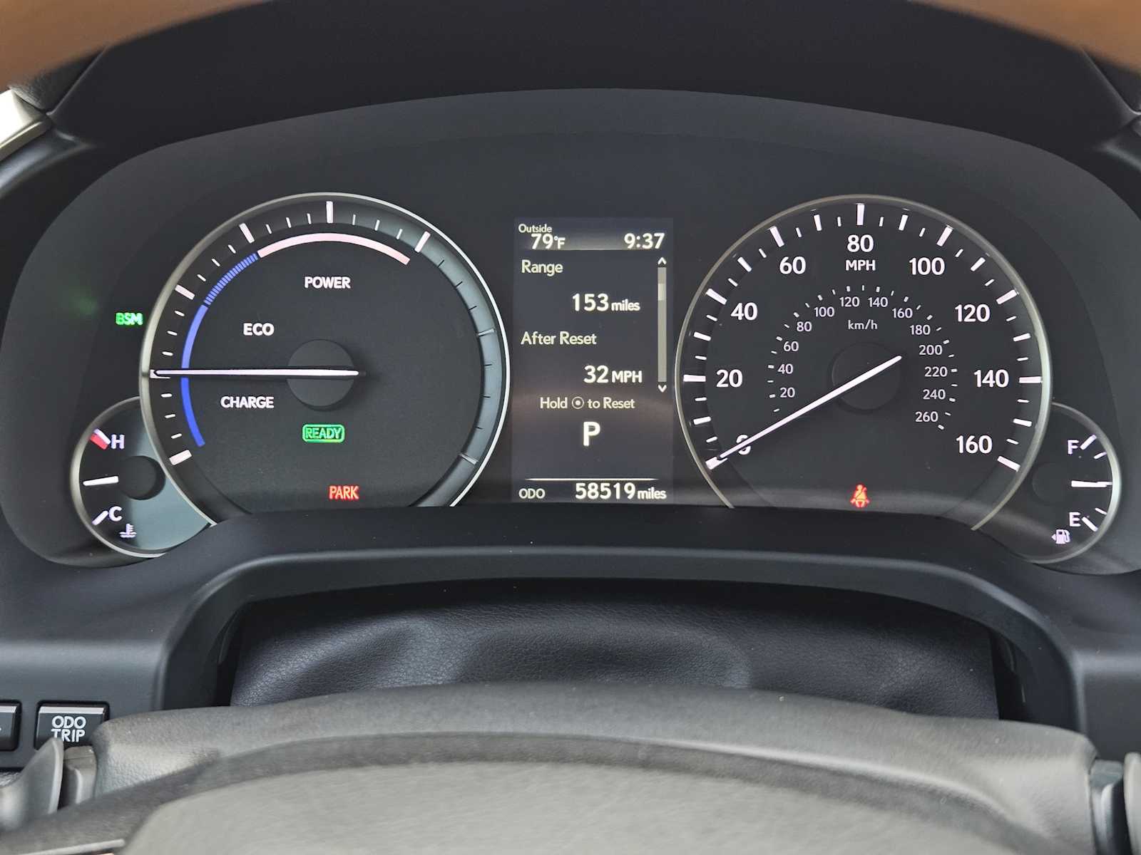2022 Lexus RX 450h photo 10