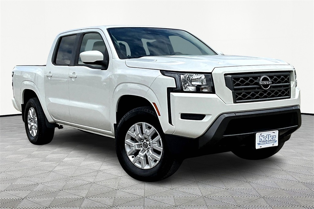 2022 Nissan Frontier SV photo 12