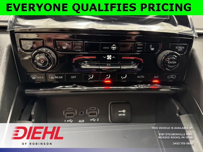 2025 Jeep Grand Cherokee Altitude photo 26