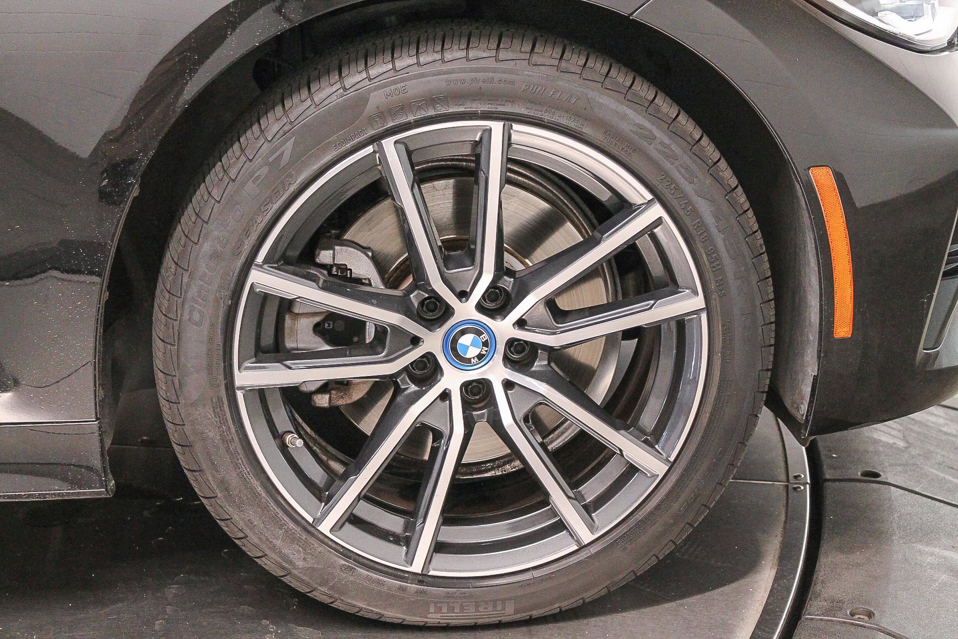 2022 Bmw 330e 3-Series photo 10