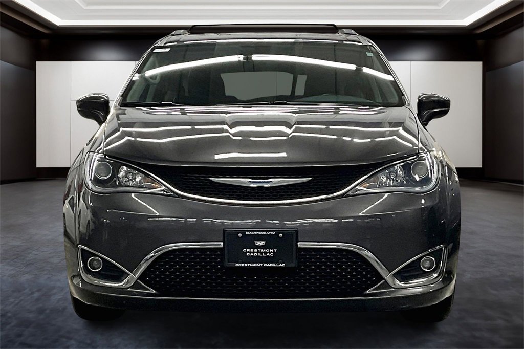 Used 2017 Chrysler Pacifica Touring-L with VIN 2C4RC1BGXHR763529 for sale in Beachwood, OH