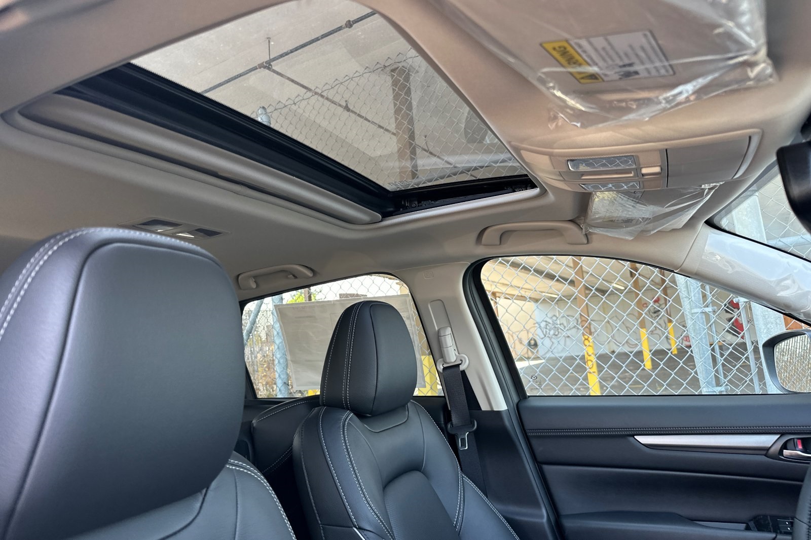 2025 Mazda CX-5 2.5 S Preferred photo 17