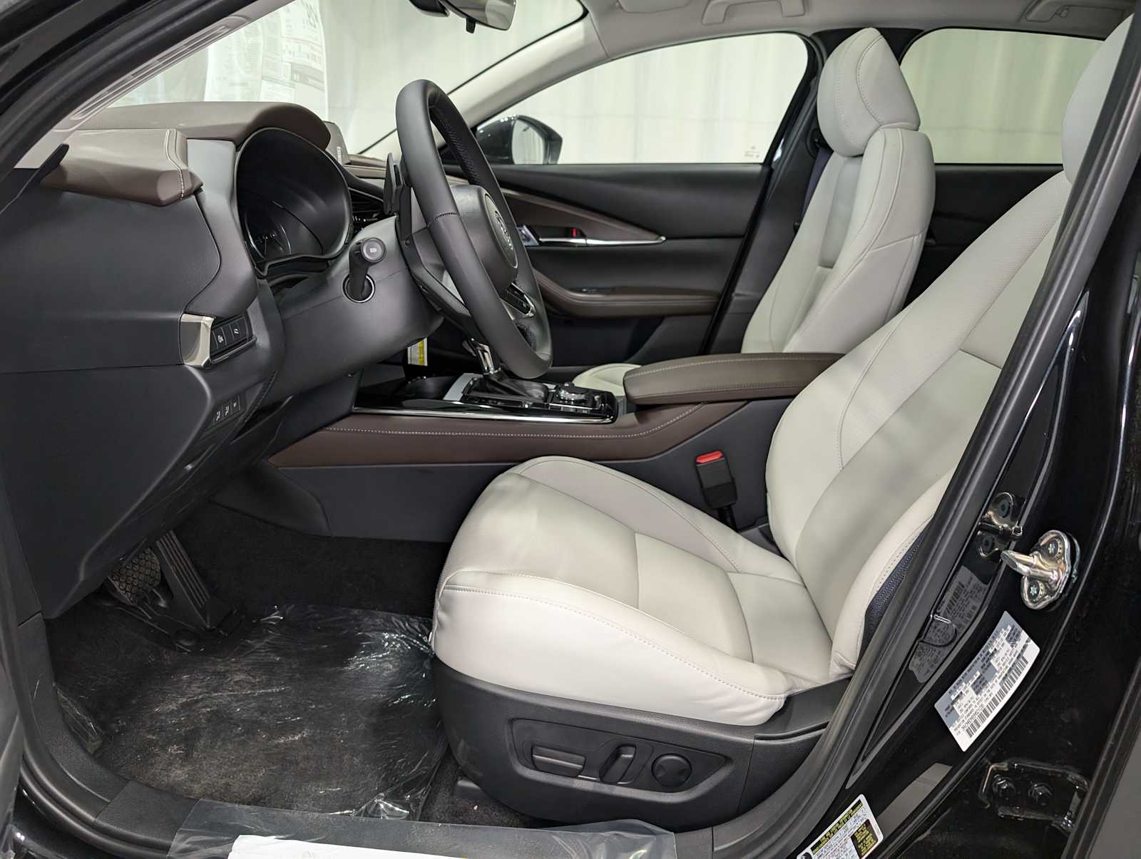 2025 Mazda CX-30 2.5 S Premium photo 4