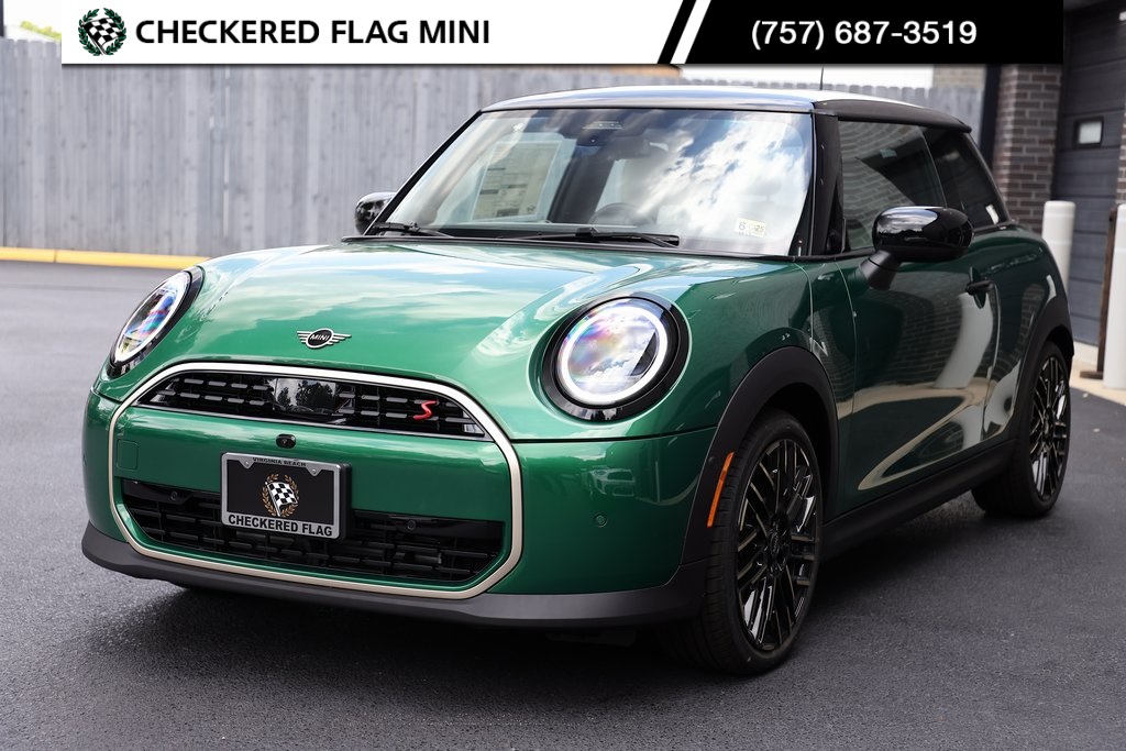 2025 Mini Cooper S Iconic photo 13
