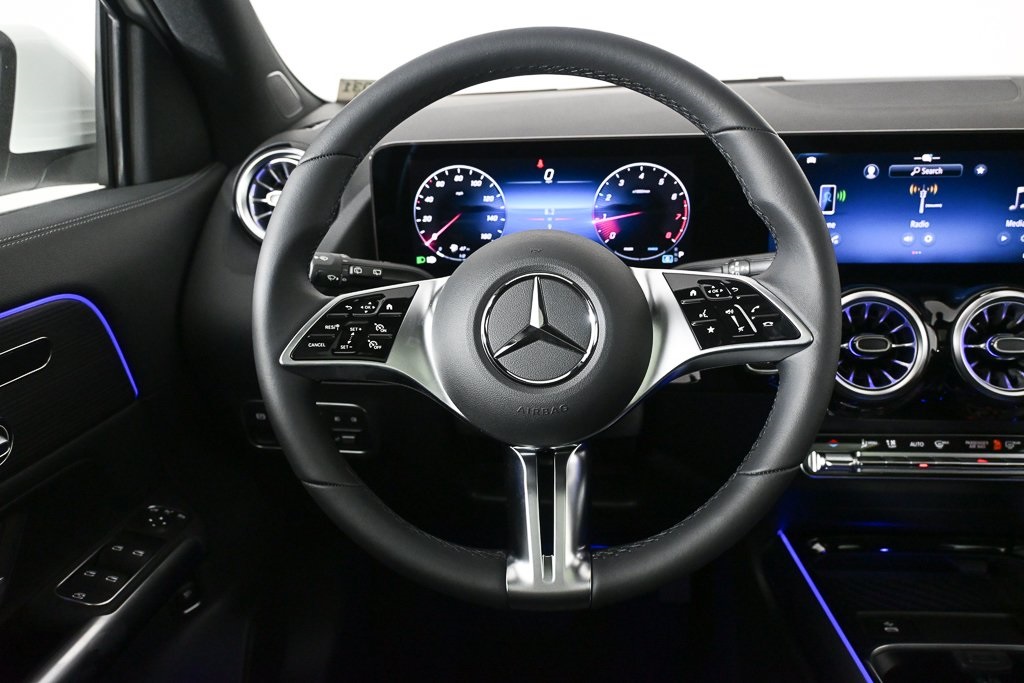 2026 Mercedes Benz GLA 250 photo 2
