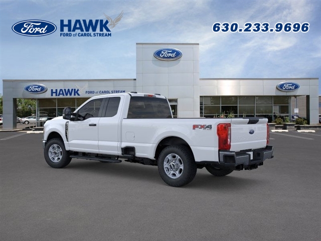 2026 Ford F-350 XLT photo 4