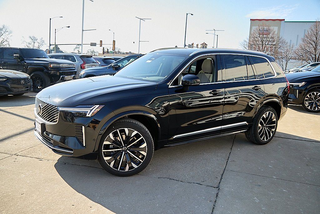 2026 VOLVO XC90 - Image 2